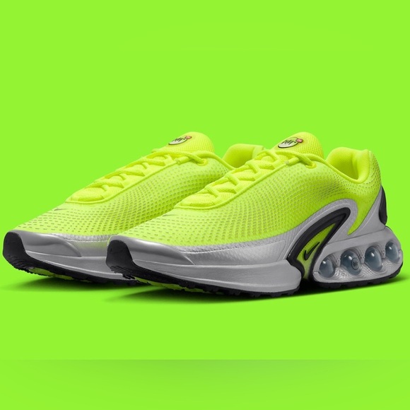 Nike
Air max dn
Brand new - Picture 1 of 9